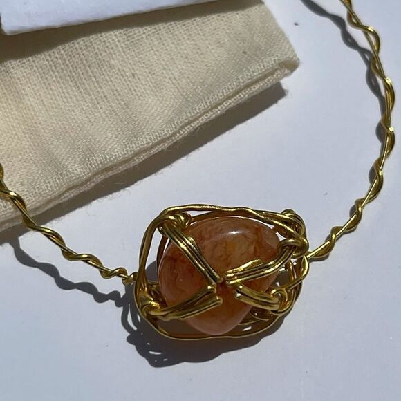 SARD CARNELIAN PALM STONE & MATCHING WIREWRAPPED GEMSTONE BRACELET SET - Picture 2 of 6